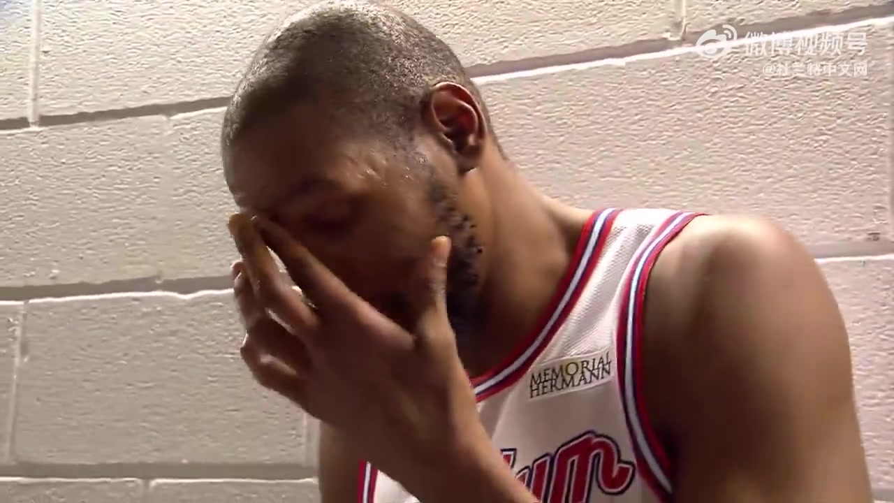 杜兰特：申京刚复出又伤退，对我们影响不小，要重新安排比赛计划