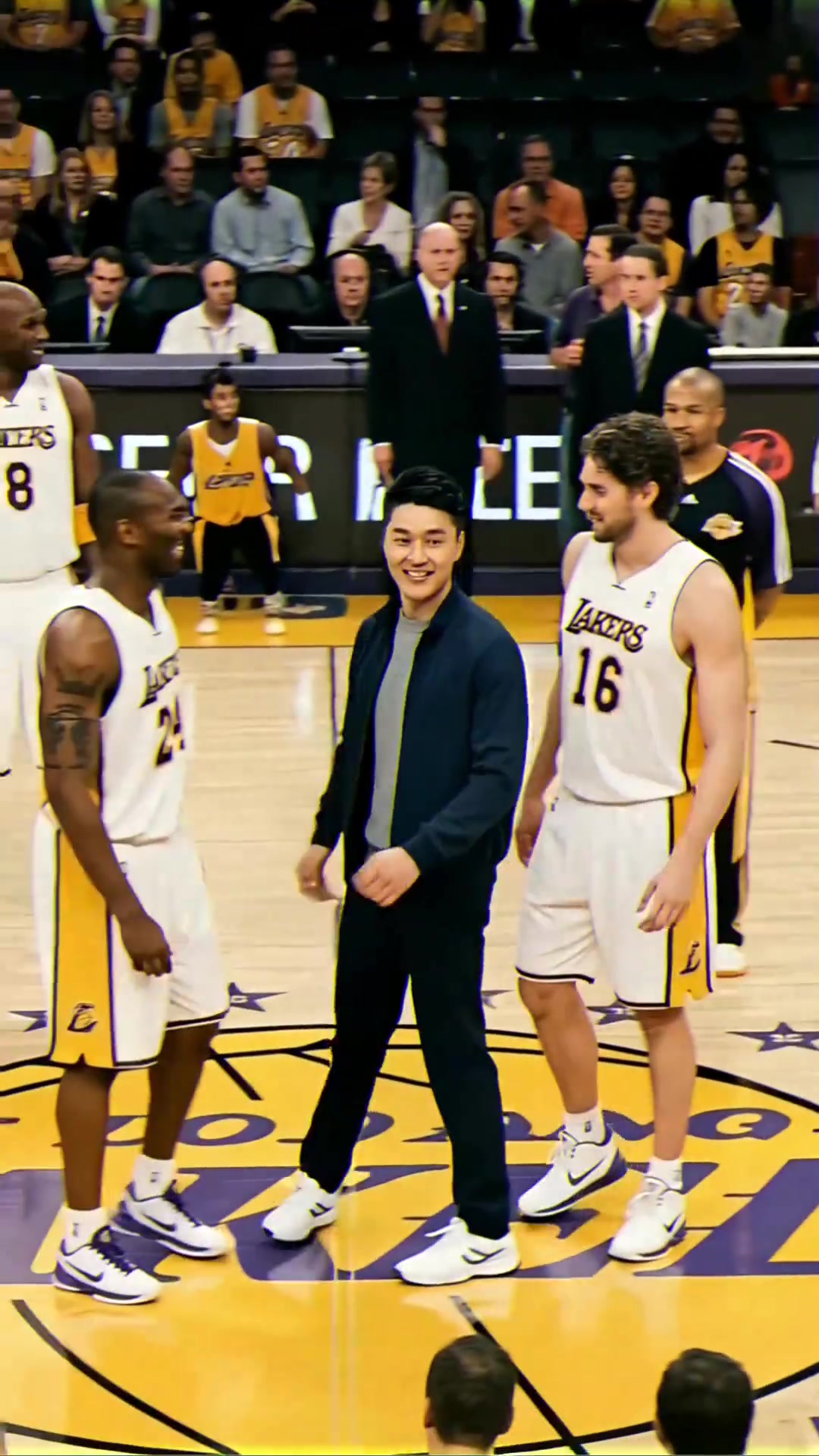 80-90后青春!还记得高中下课食堂电视看NBA的沸腾声吗