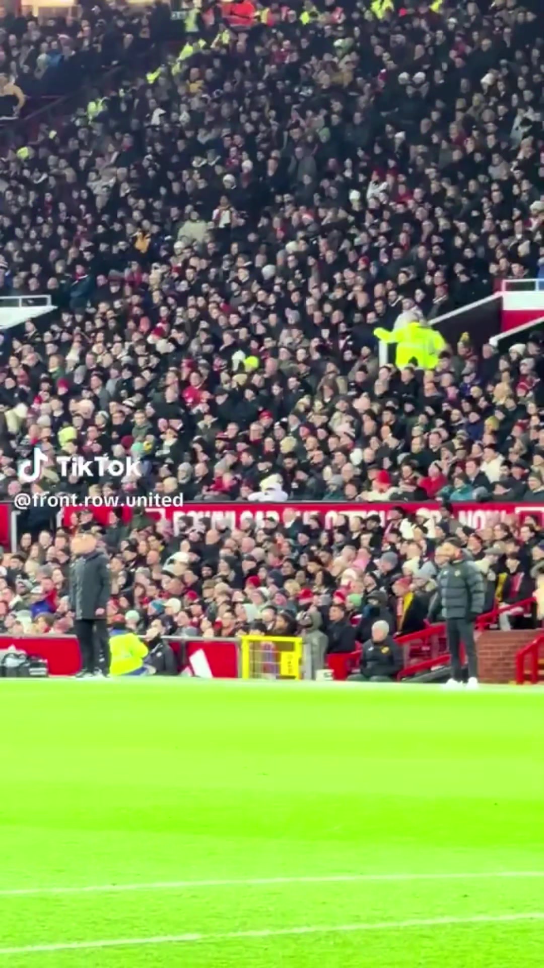 阿莫林离队——这可能是他最后一次站在老特拉福德球场的边线上