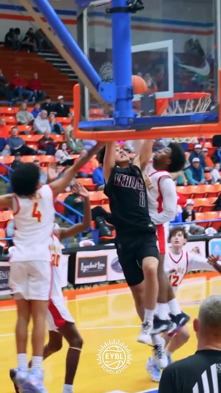 各位乘客坐好扶稳，飞机即将起飞 ...