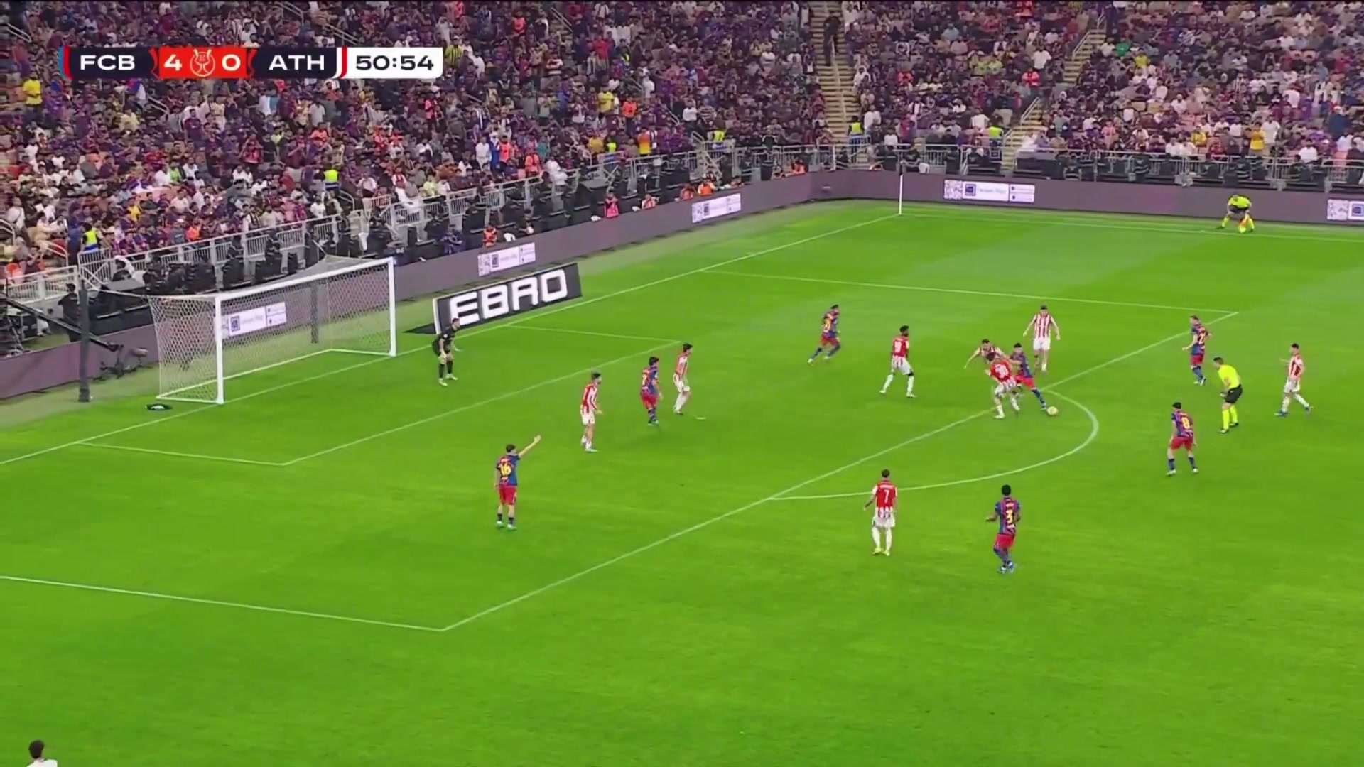 停不下来！巴德吉再度助攻拉菲尼亚破门，巴萨5-0领先毕尔！