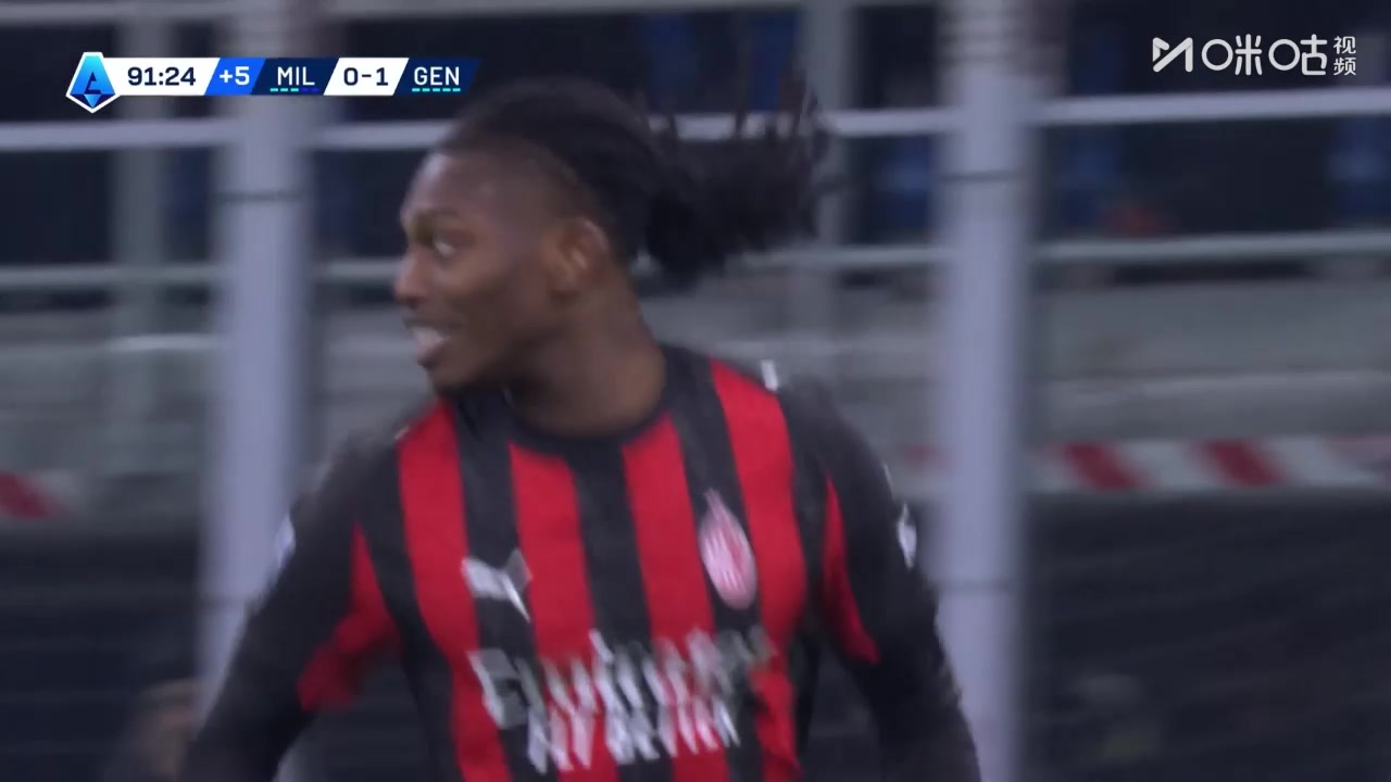米兰1-1扳平热那亚！米兰角球开出，莱奥头球破门连场进球！