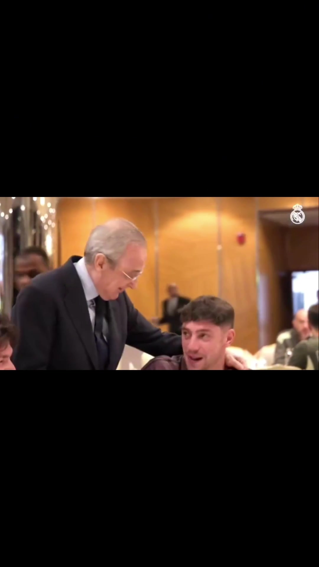 鼓舞士气！弗洛伦蒂诺在酒店会见了阿隆索和所有皇马球员