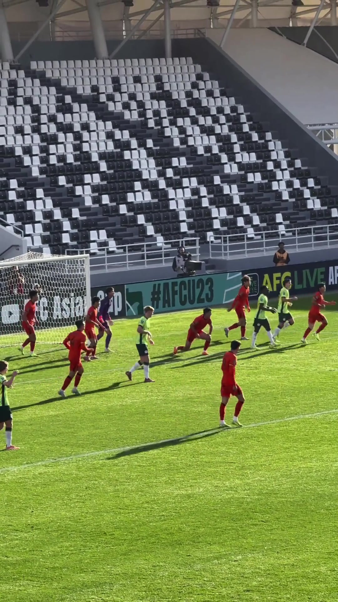 两场比赛数次神扑，圣李昊真是扛着U23国足前进