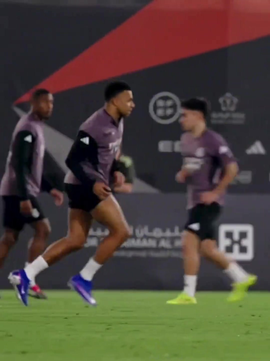 能上场吗?姆巴佩伤愈复出参加球队合练