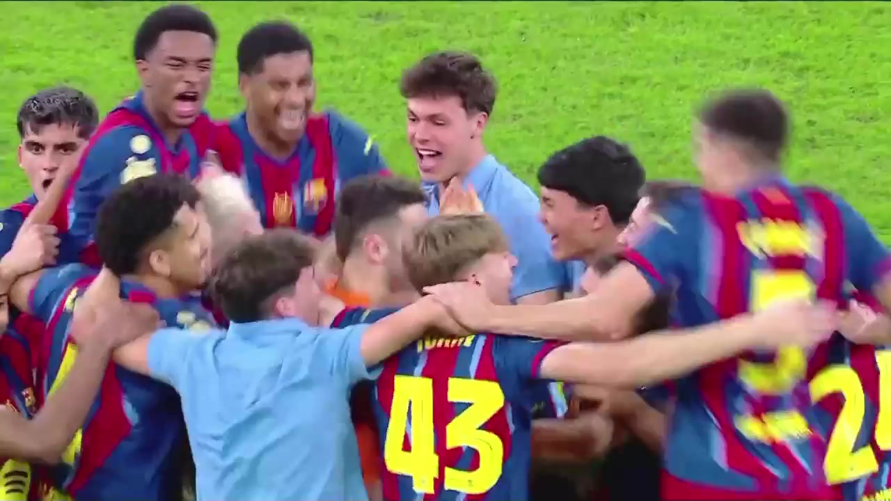 德比战胜皇马夺冠！巴萨成功卫冕西超杯，夺队史西超杯第16冠！