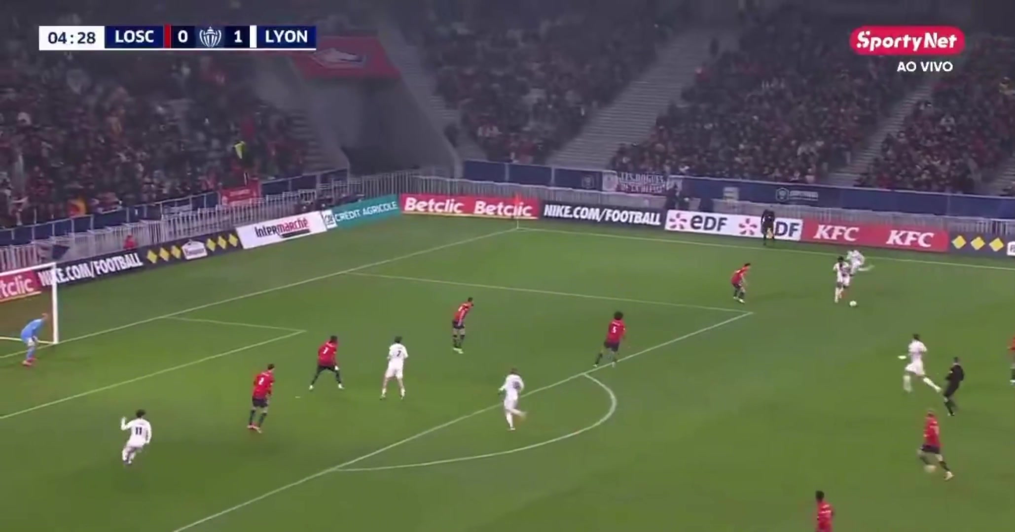 左脚力量惊人恩德里克左脚远射被扑后击中立柱弹出