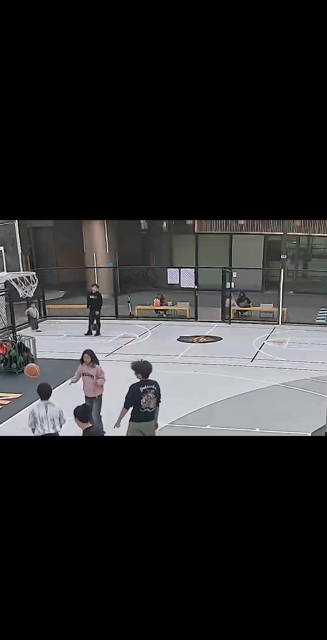 男生除了嫁给女生，这个视频没办法掰回来了！