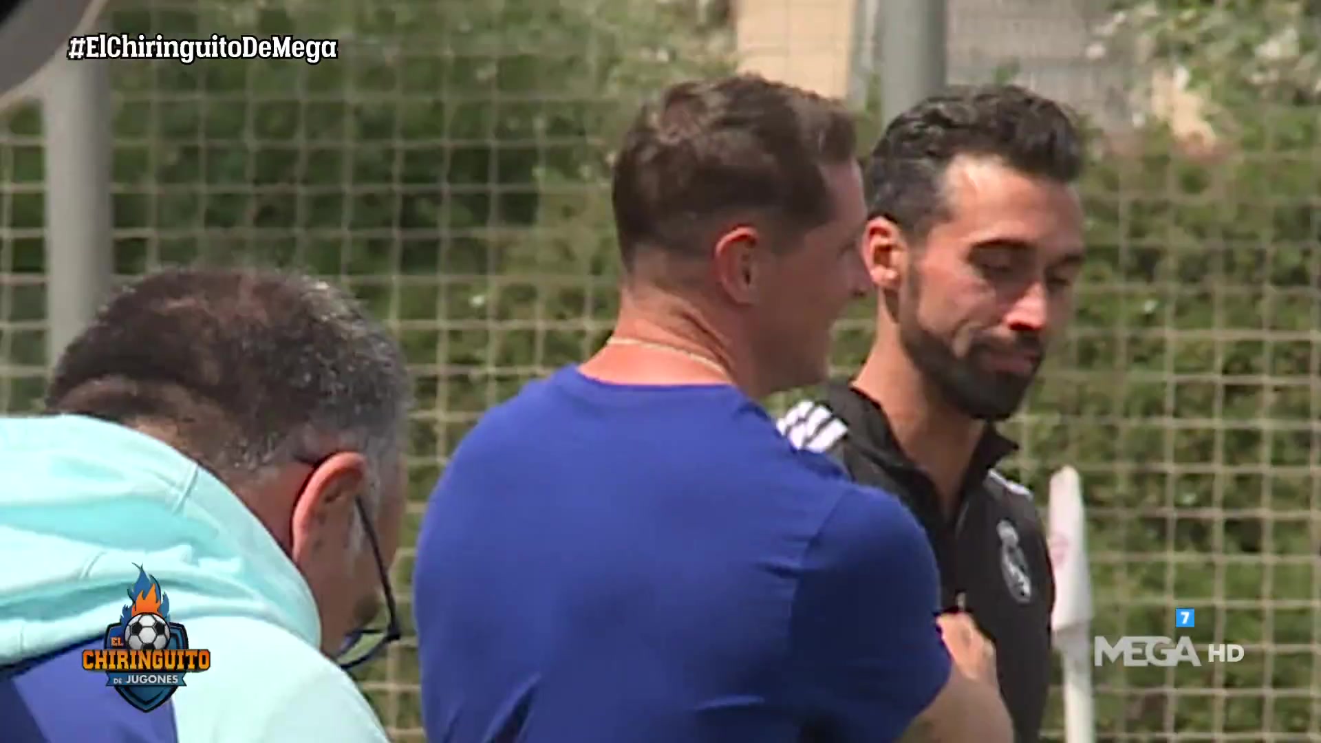 前日托雷斯带队与阿韦洛亚较量，托雷斯有可能成为下任马竞主帅嘛