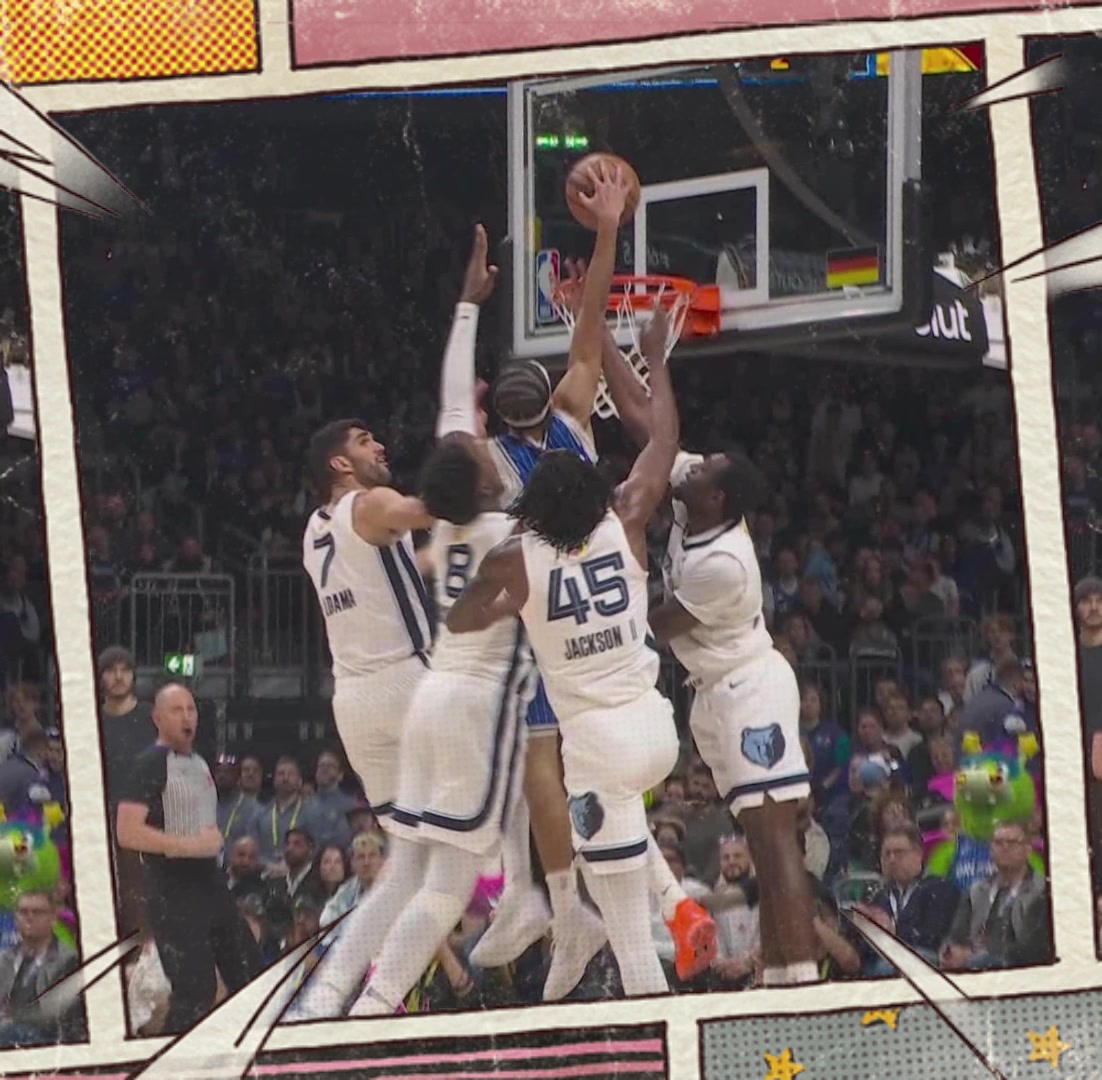 世界名画布莱克无视灰熊四人合围！上演暴力砸扣！