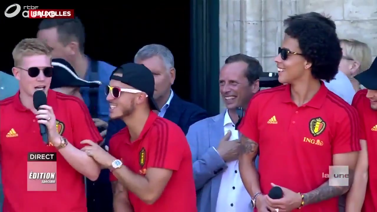 可惜没能染指冠军！名场面：比利时黄金一代18年世界杯后的庆