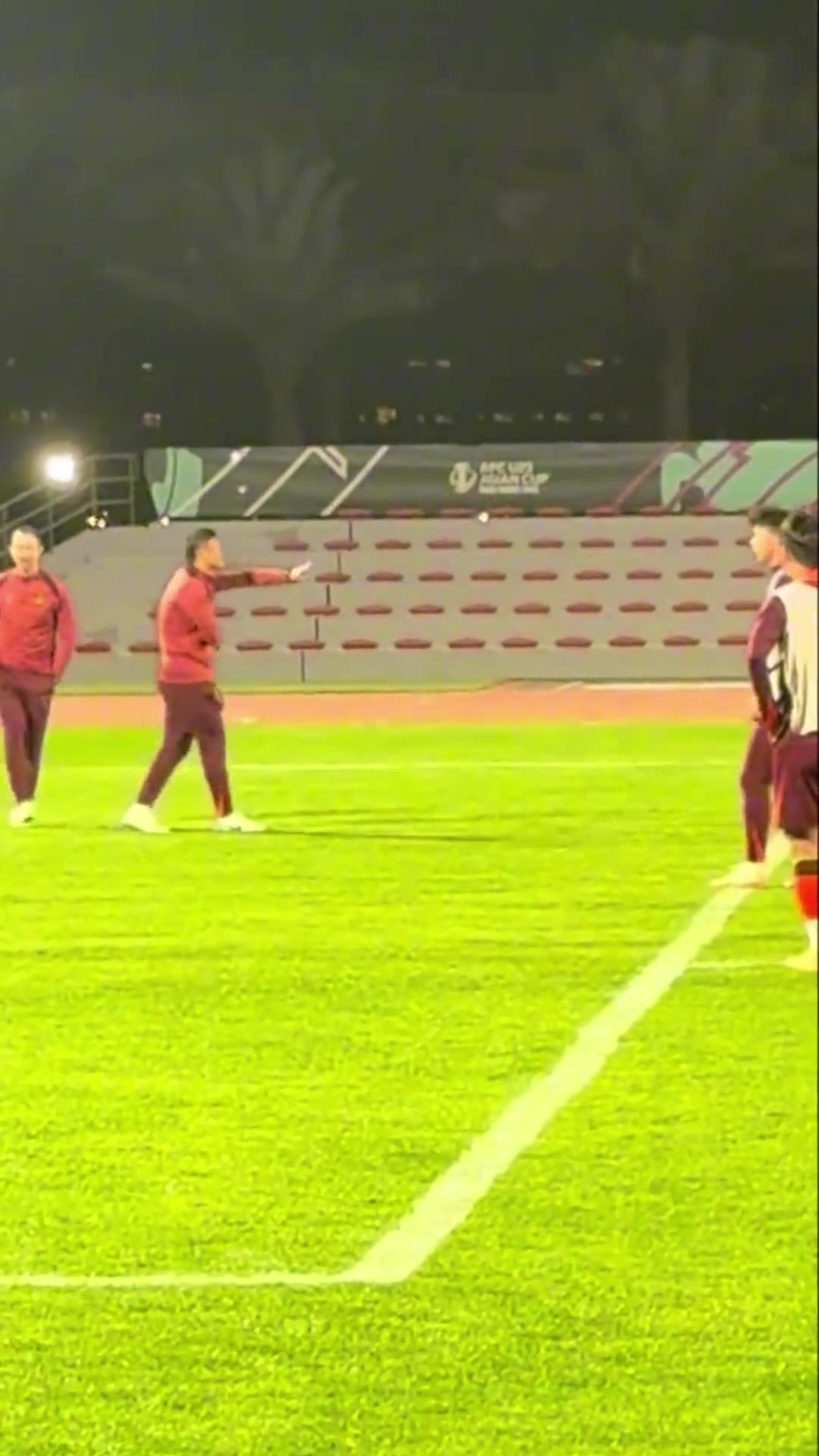 派上用场了！U23国足赛前练习点球