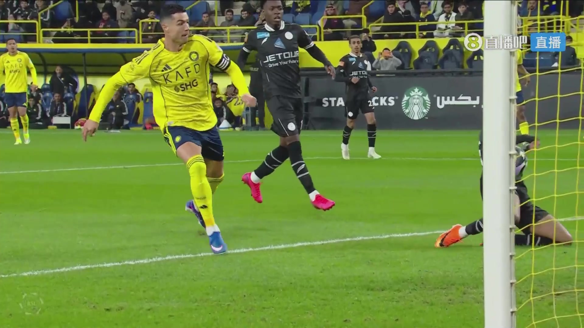 【集锦】沙特联-科曼倒钩破门加里卜制胜 胜利3-2十人青年人