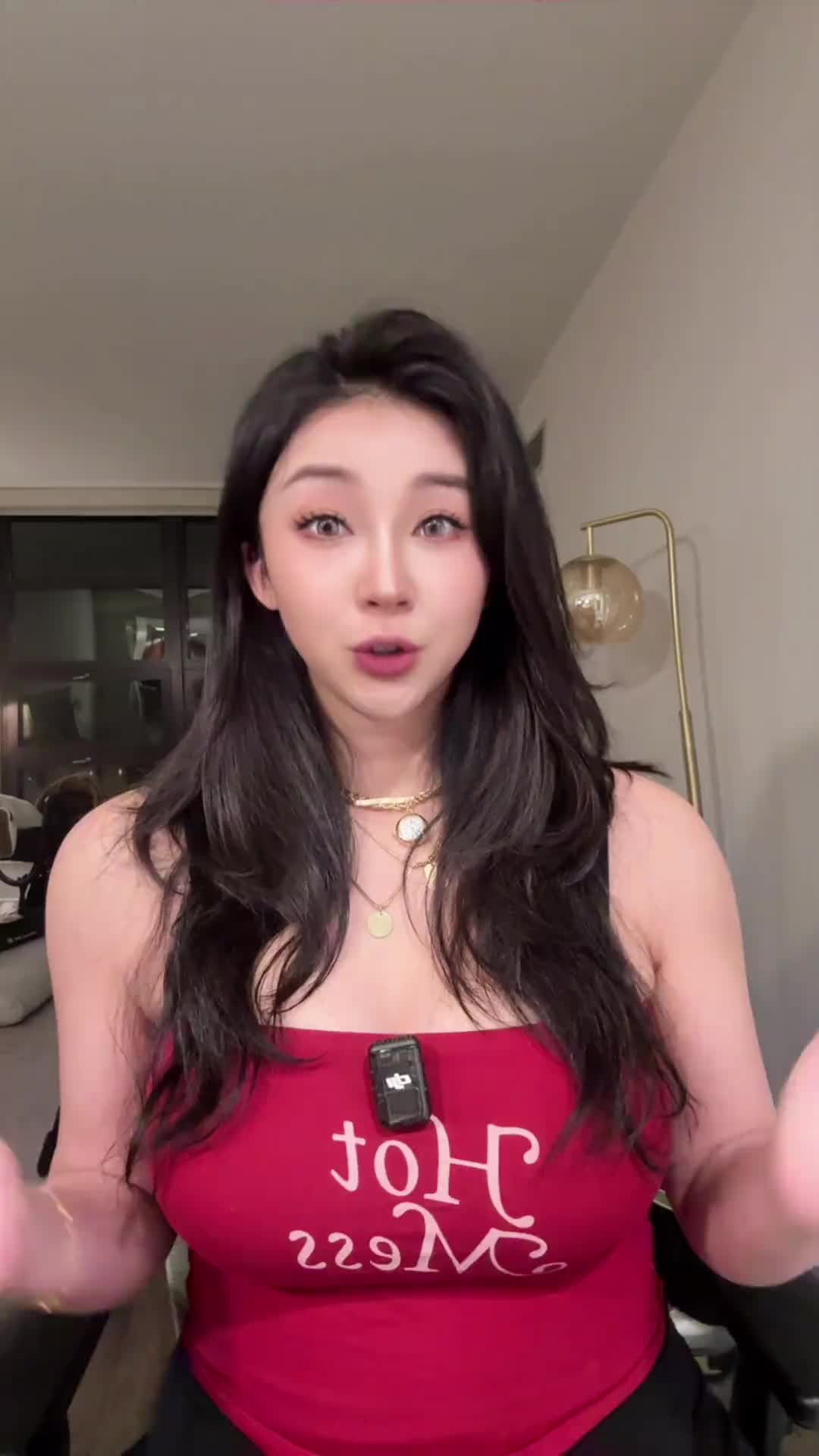 你也关注足球呢！美女主播张曼源：李昊是一个冉冉升起的新星