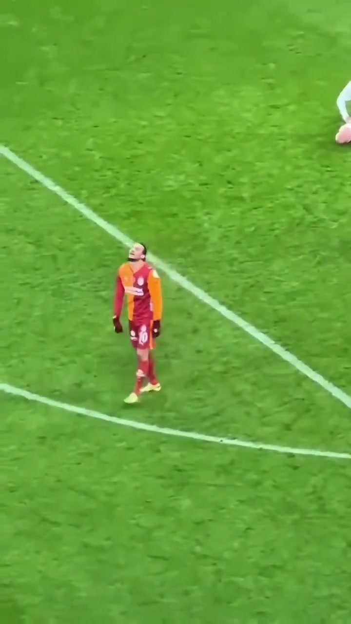 萨内爆射看台！昔日亿元飞翼，如今身价仅剩2300万