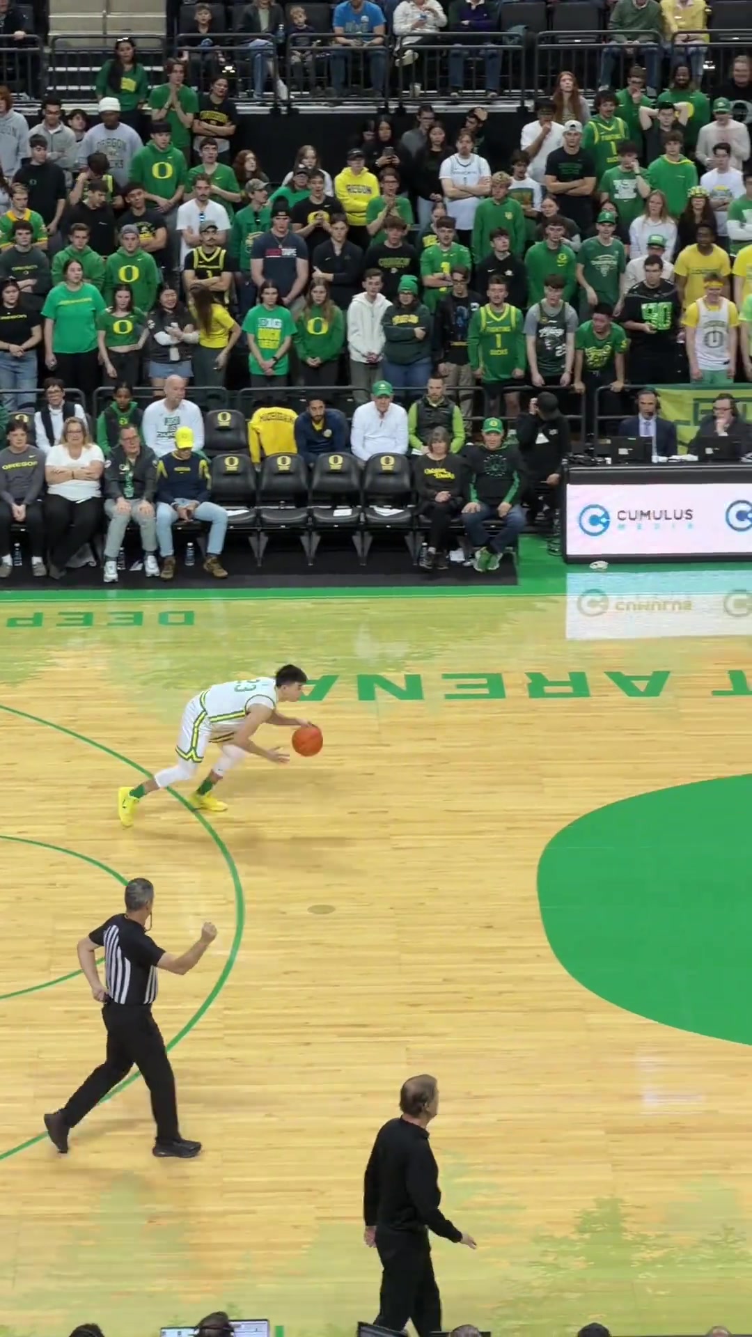 燃爆！林葳之前这记半场压哨也太猛了！