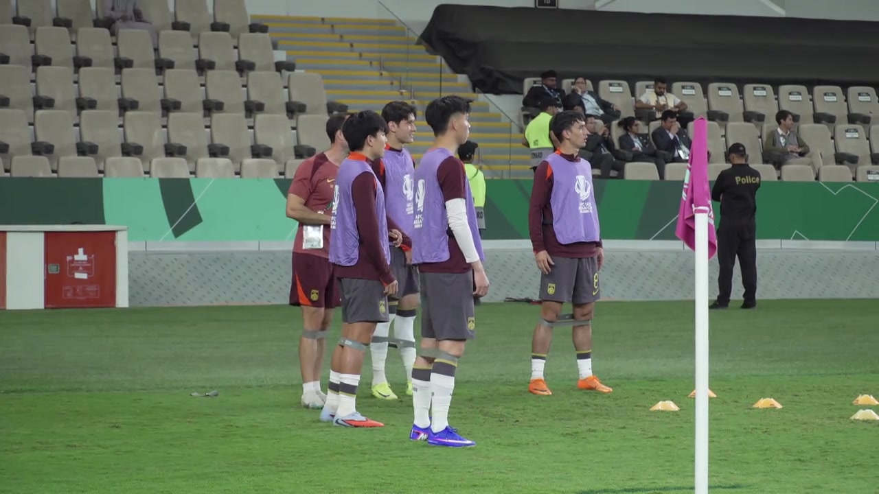 没想到！U23国足四大主力还没上呢，已经领先两球了