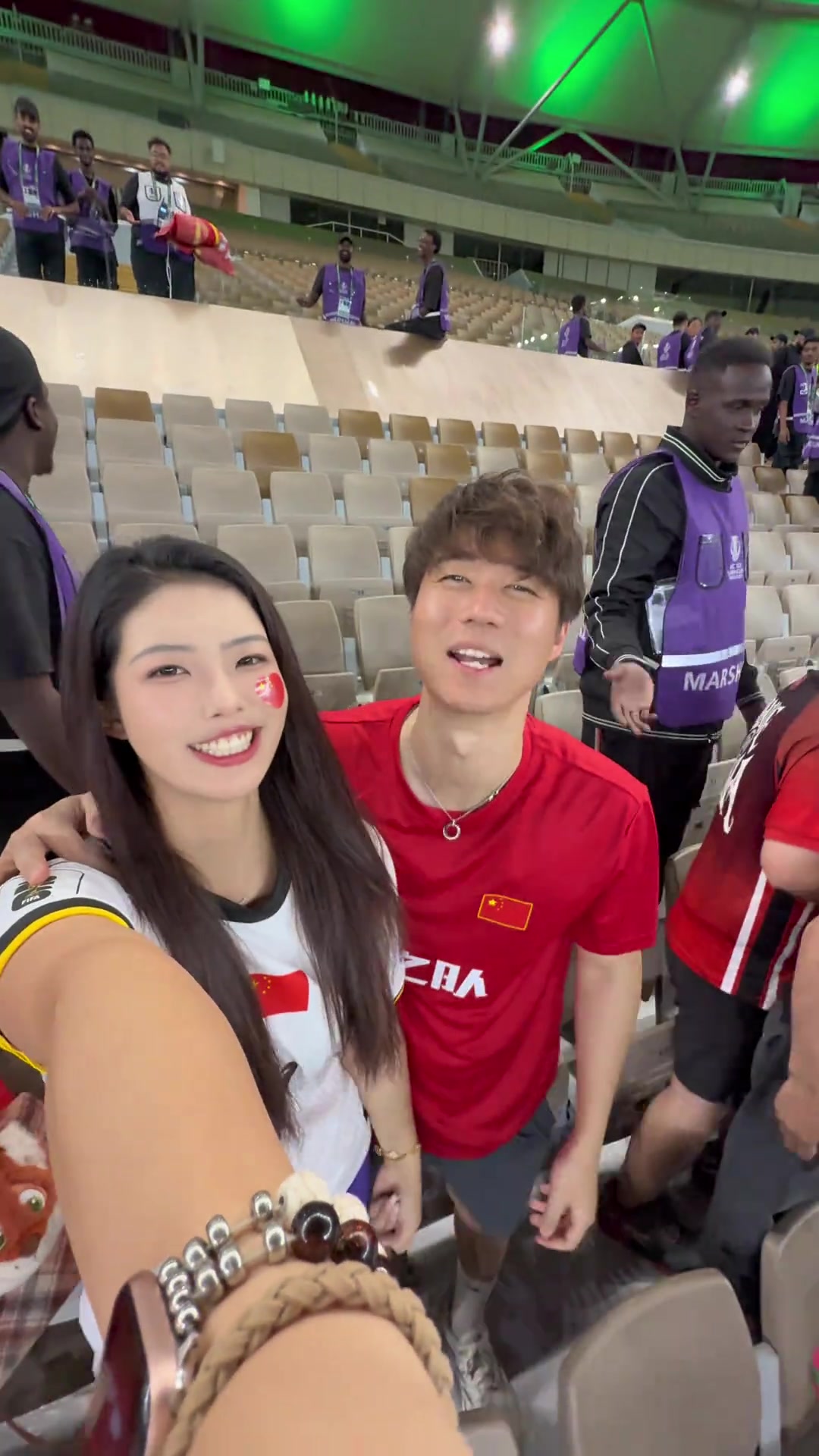 前江苏女足美女球员陈云现场看U23国足：计划有变，拿下日本！