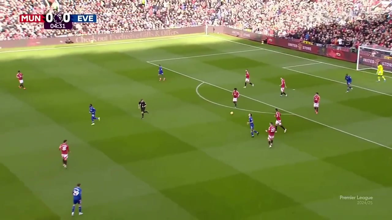 累的够呛！卡塞米罗狂奔40米追防断球给利马补锅！