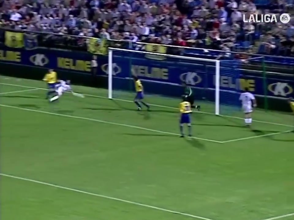 超级神锋！比利亚03/04赛季精彩个人集锦！