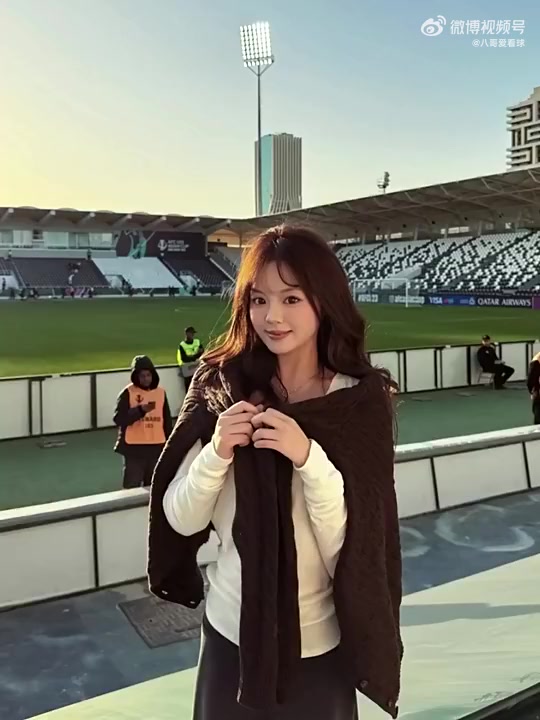 不知决赛是否也在！李昊此前晒女友：我的福星来看的比赛没输~