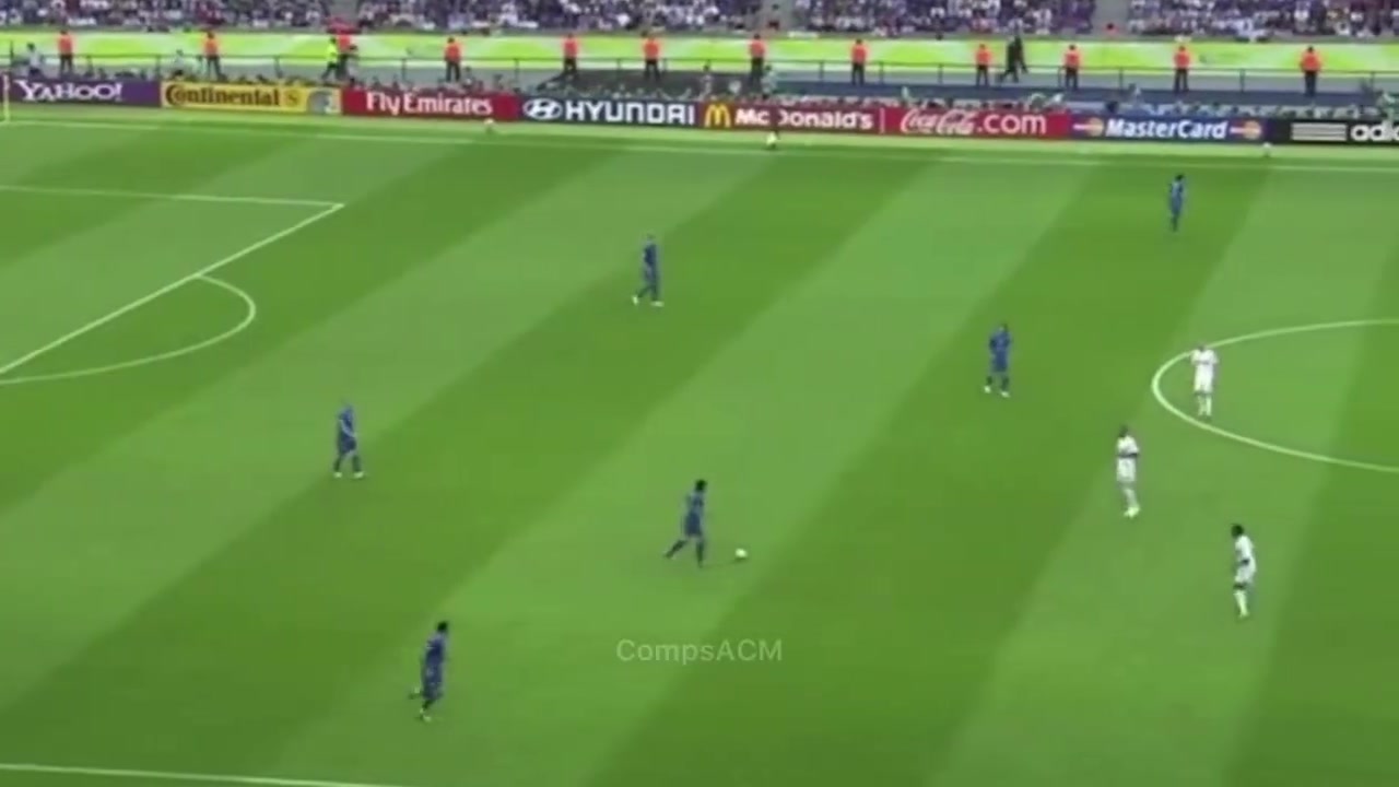 外形的欺骗性很强哈！加图索06年世界杯决赛对阵法国个人集锦！