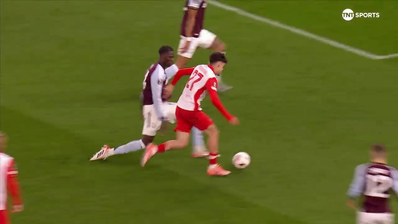 【集锦】欧联杯-罗杰斯破门小将绝杀 维拉3-2萨尔茨堡直通16强