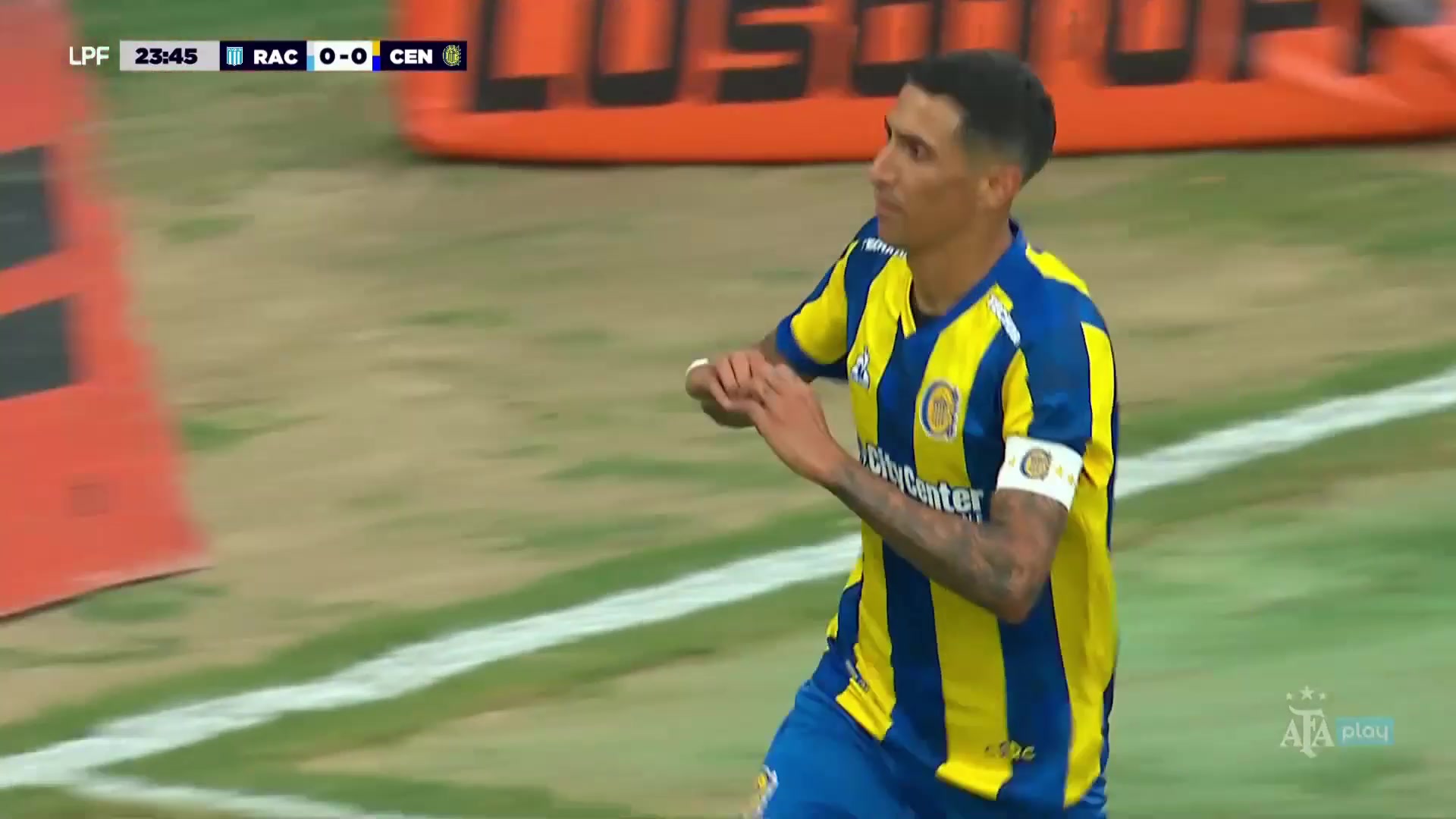 依旧潇洒！迪马利亚阿超扣过对手写意外脚背破门！