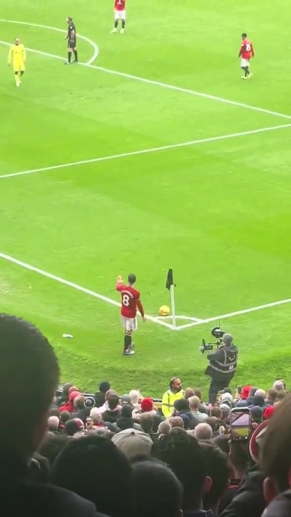 经典配合！角球变倒三角进球，曼联的角球战术更具观赏性