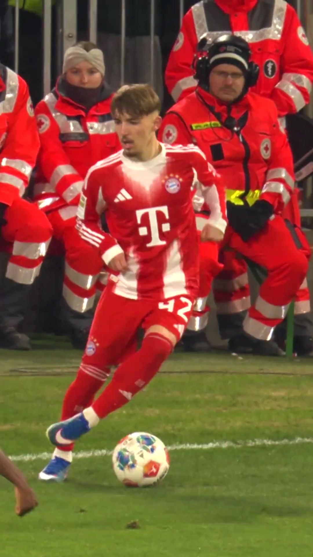 拜仁天才小将卡尔最想删掉的视频