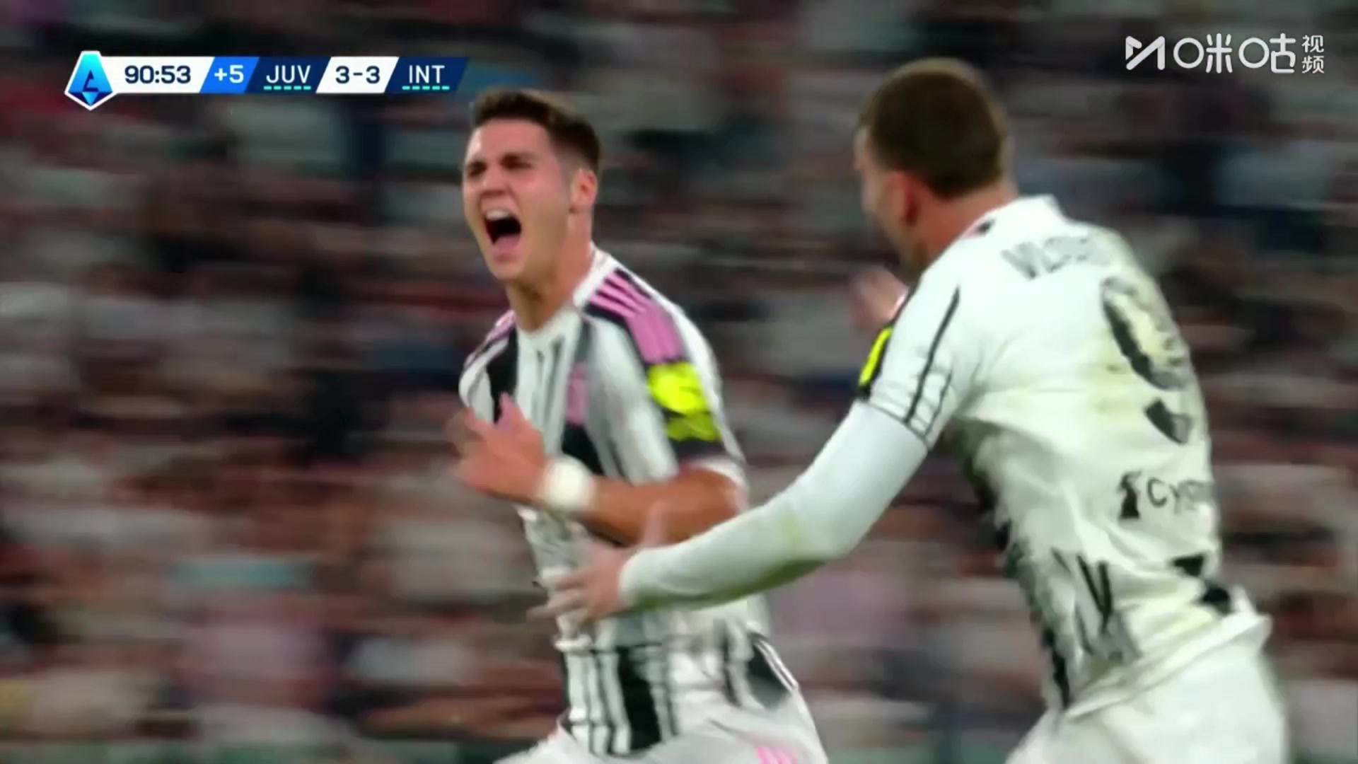 炸裂！去年9月阿季奇原地摆腿轰入超远世界波绝杀国米