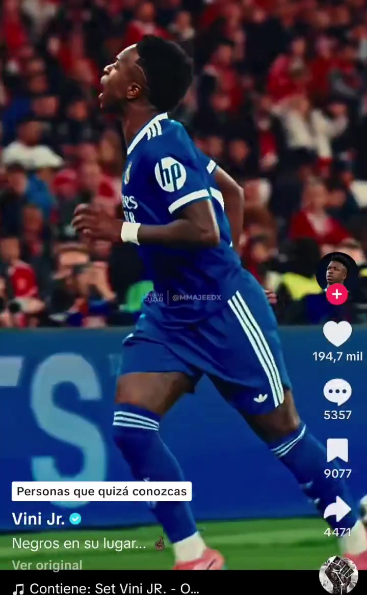 维尼修斯在TikTok 发帖:黑人就该待在他们该待的地方!