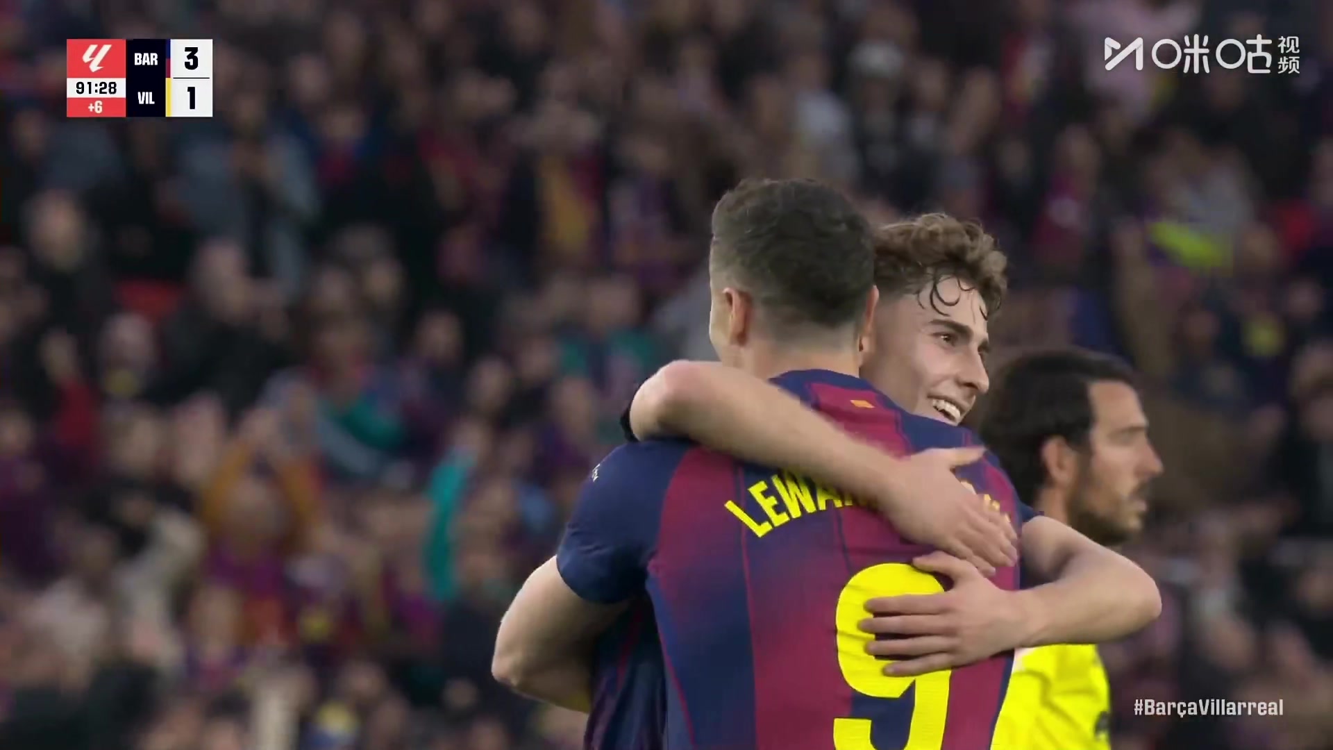 依旧大师级传球！佩德里精彩直塞策动，孔德助攻莱万破门