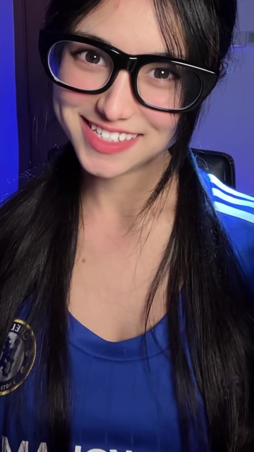 切尔西新疆女球迷：加纳乔简直是战神附体，接下来仍需努力