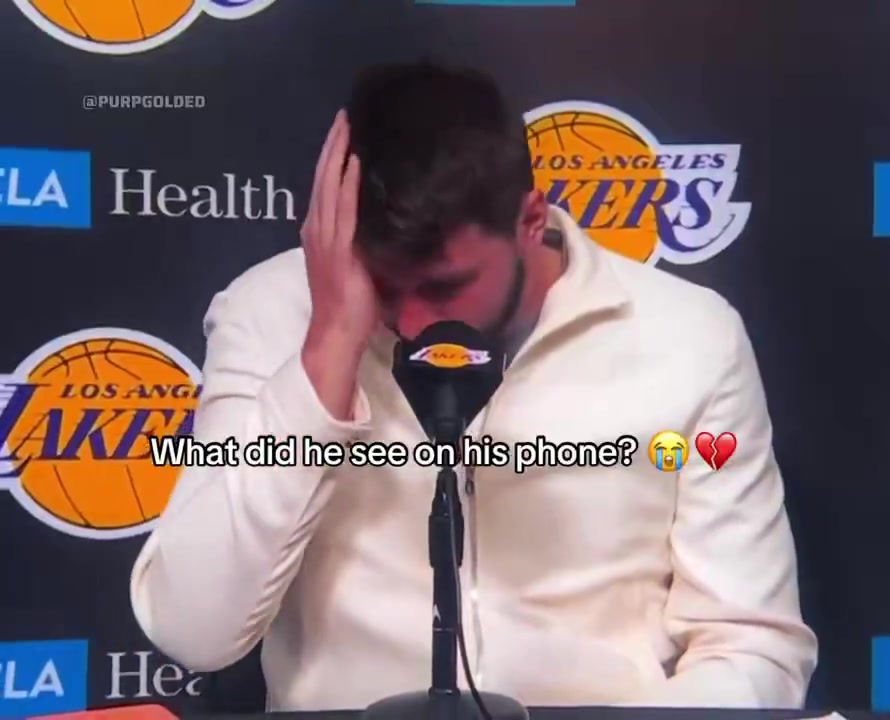 真分手了？美媒晒东契奇发布会动作&表情：他看到了什么消息？