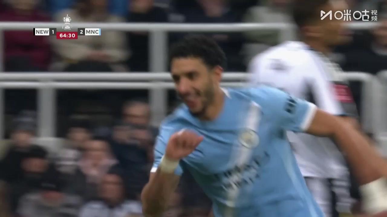 真的帅啊！马尔穆什爆射超级世界波破门！曼城3-1领先纽卡！