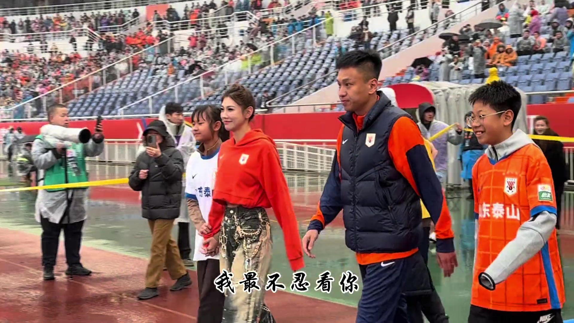 张弛退役，王大雷这一哭看哭了多少人