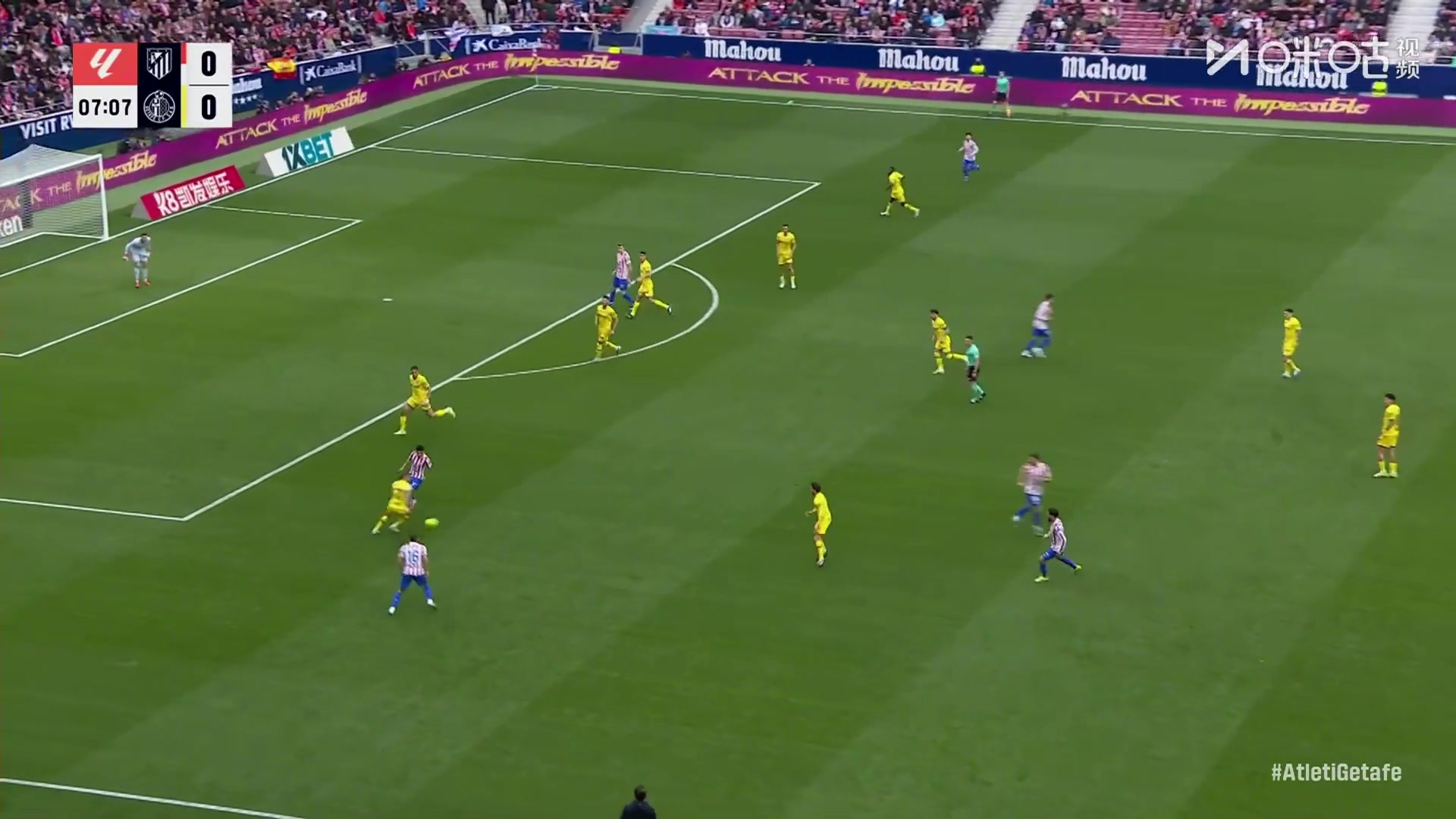 超级世界波！莫利纳超远距离爆射直挂死角，队友抱头震惊！