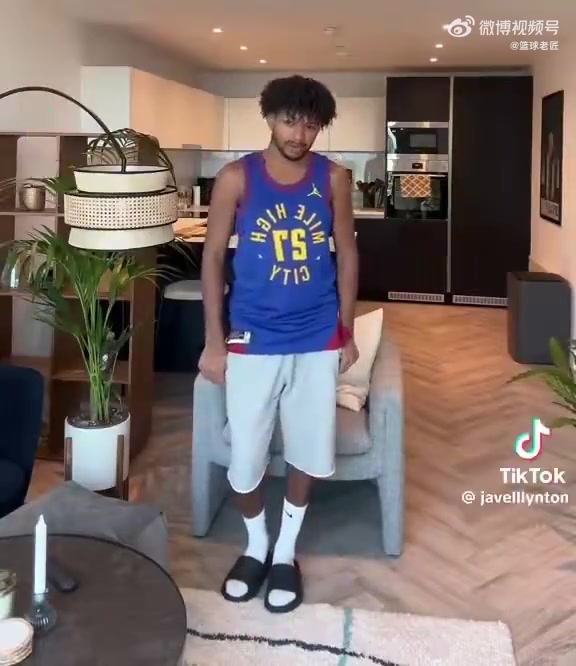 14中1仅得5分太弱了！美媒调侃这就是今晚的贾马尔-穆雷