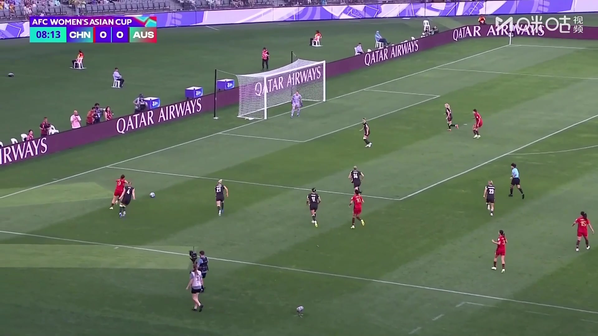 太可惜了啊！乌日古木拉连过两人传中，张琳艳包抄打门被扑