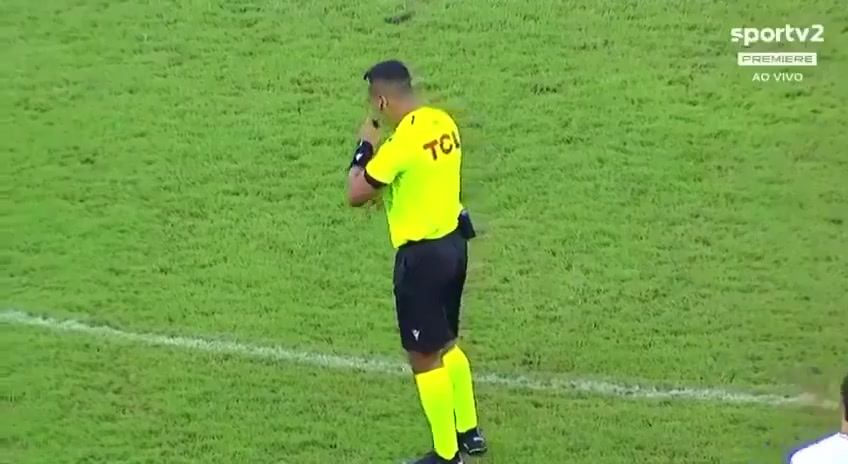 足球史罕见！巴乙联赛惊现“0触球进球”，全过程仅19秒