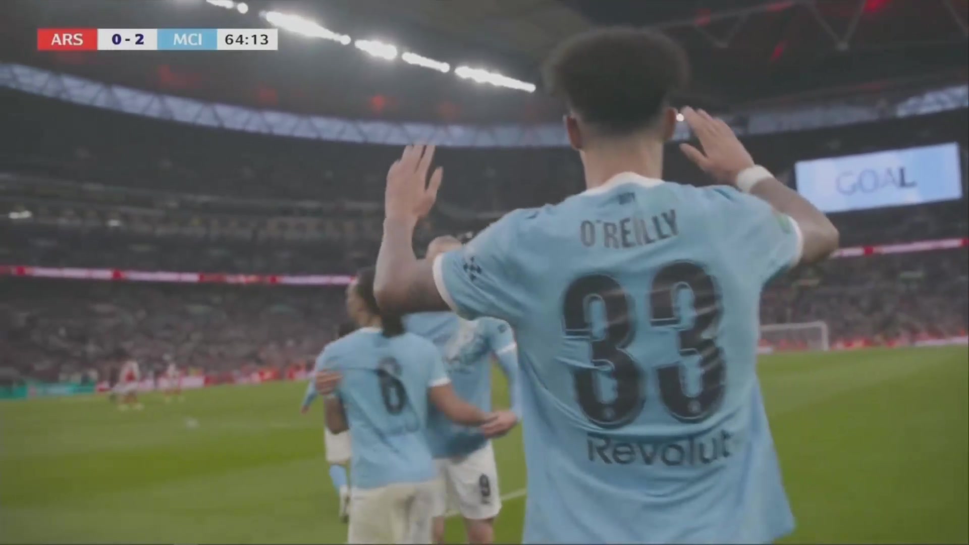 4分钟两连击！奥赖利头球破门梅开二度！曼城2-0领先枪手！