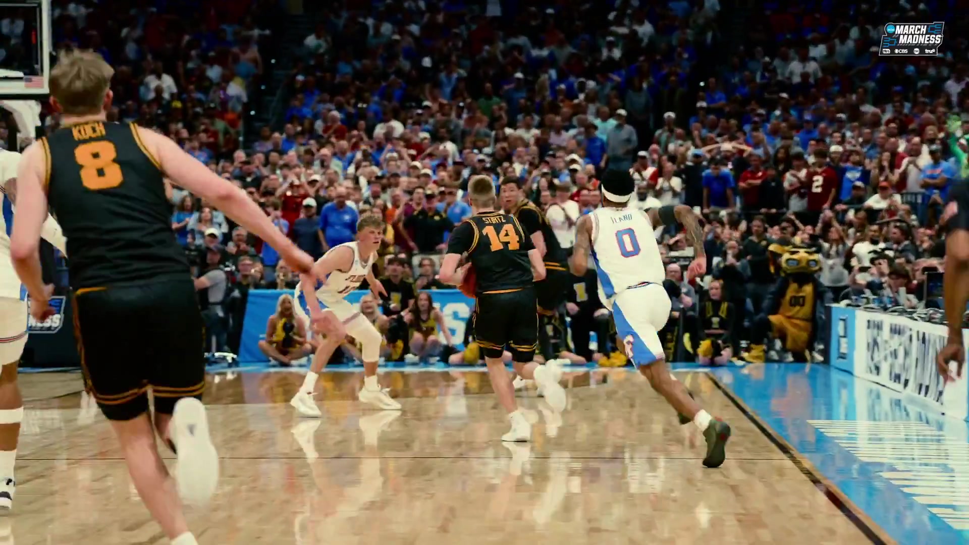 卫冕冠军遭三分绝杀爆冷1号种子佛罗里达不敌9号种子爱荷华