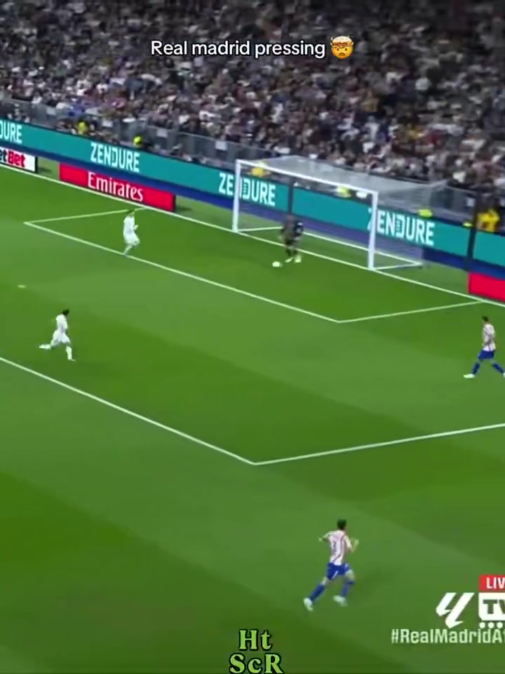 这谁顶得住啊！带你感受昨天皇马踢马竞的恐怖逼抢