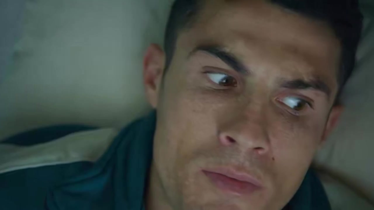 AI巨制世界杯宣传片！C罗和哈兰德等巨星醒后被迫参加大逃亡…