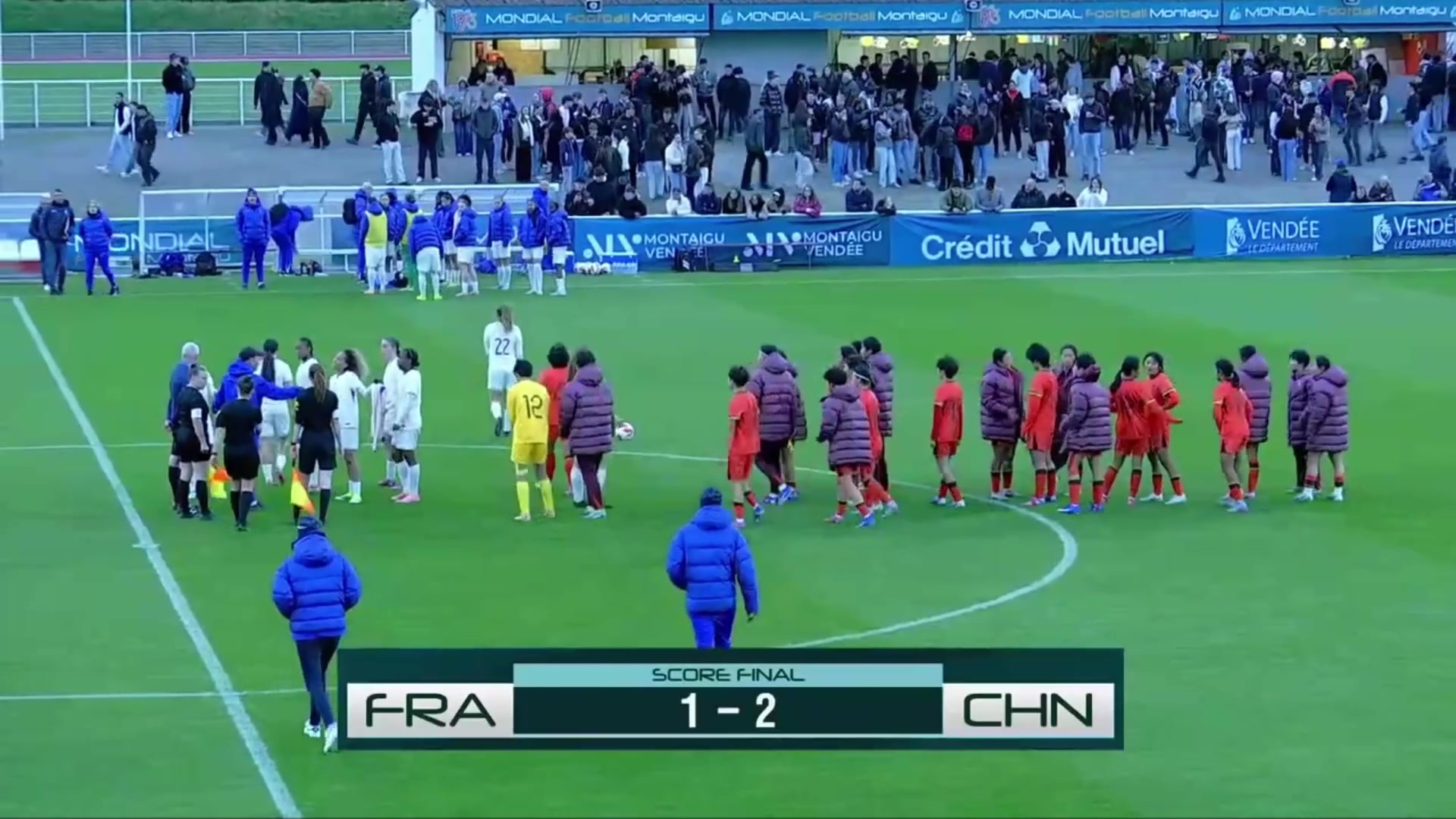 太没风度？法国U16女足赛和与裁判争执后，拒与中国女足握手