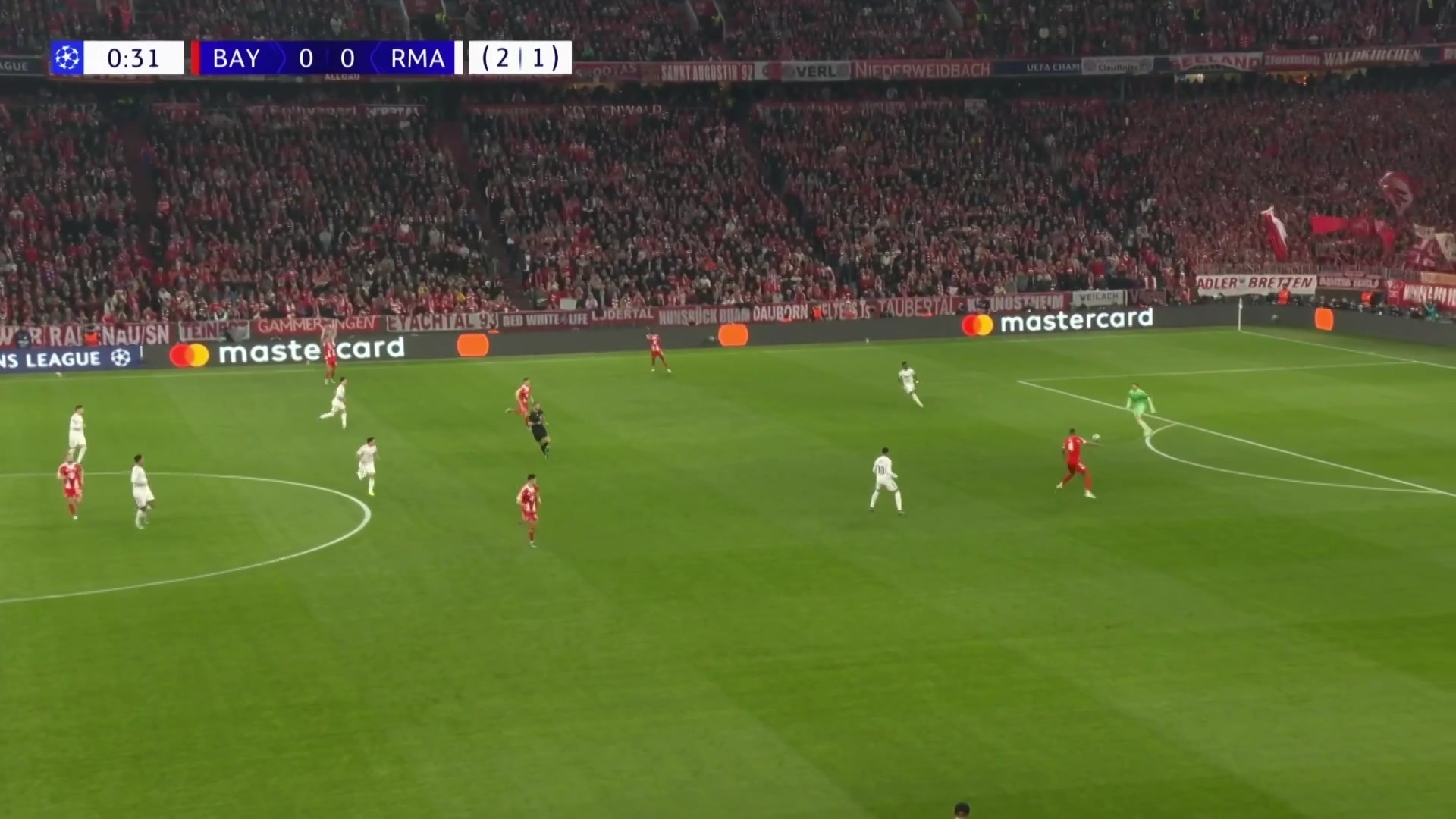 皇马开场35秒闪击!诺伊尔出球失误,居莱尔不停球远距离吊射破门