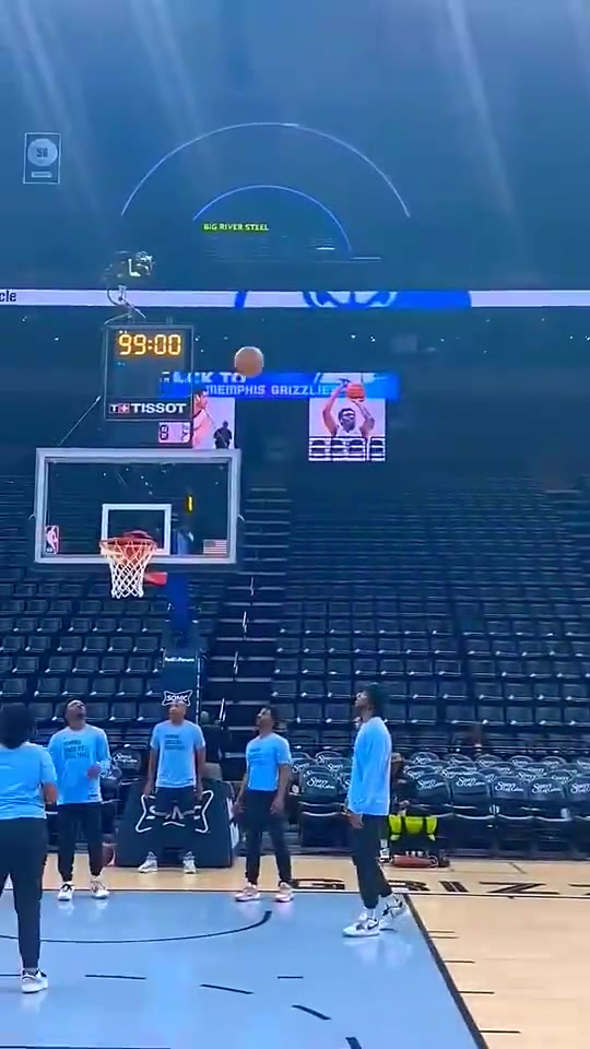 魔术用4首轮换来的贝恩估计是史上手最短的射手了吧