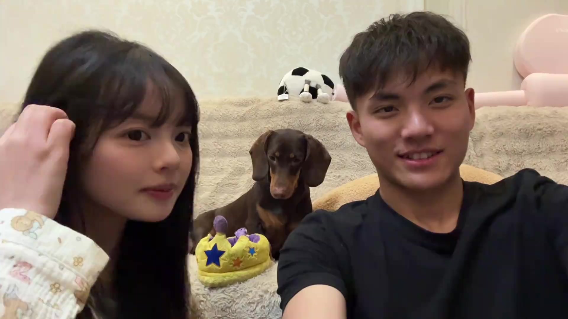 超级可爱！李昊女友分享生活视频，两人很是恩爱