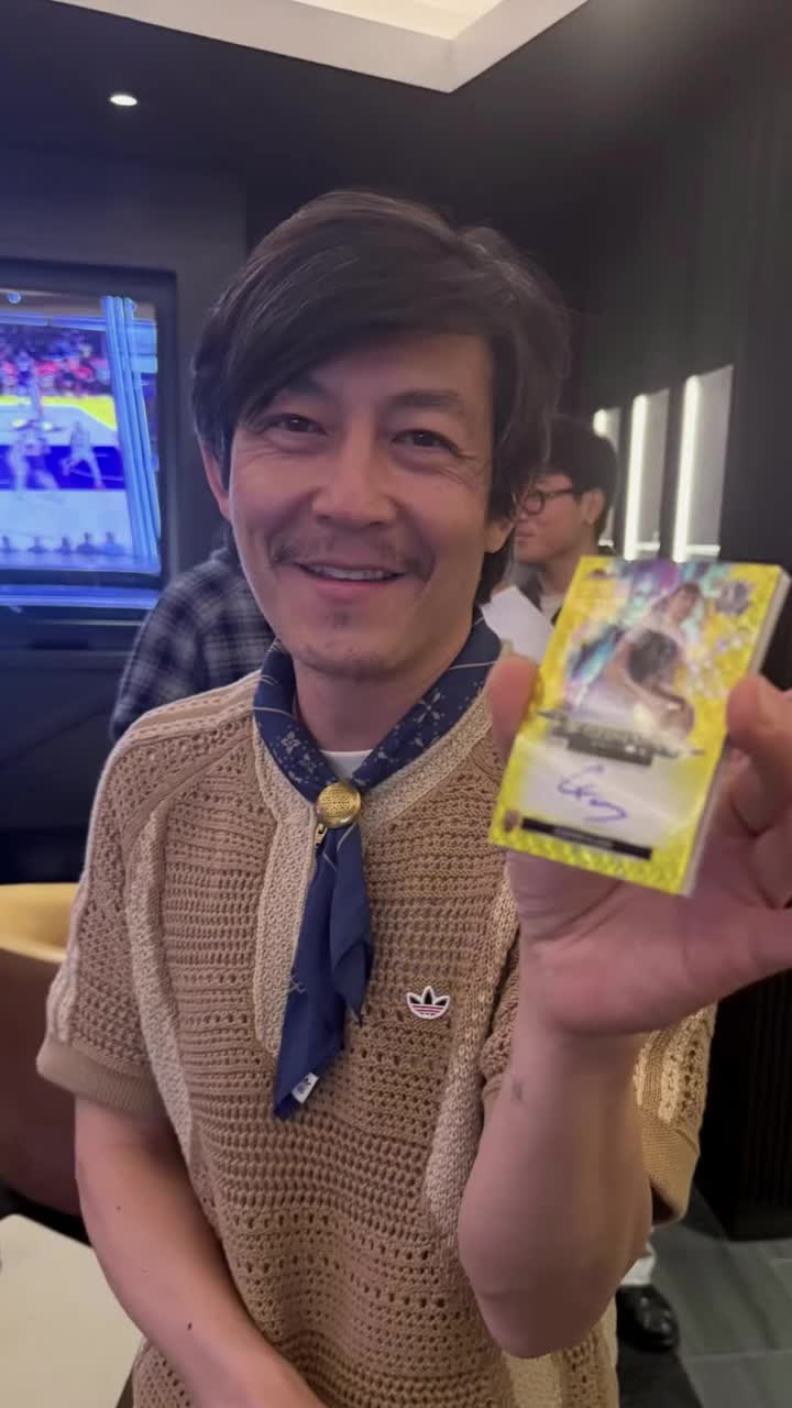 苍老太多了啊冠希哥！陈冠希带女儿观看湖人火箭G5比赛